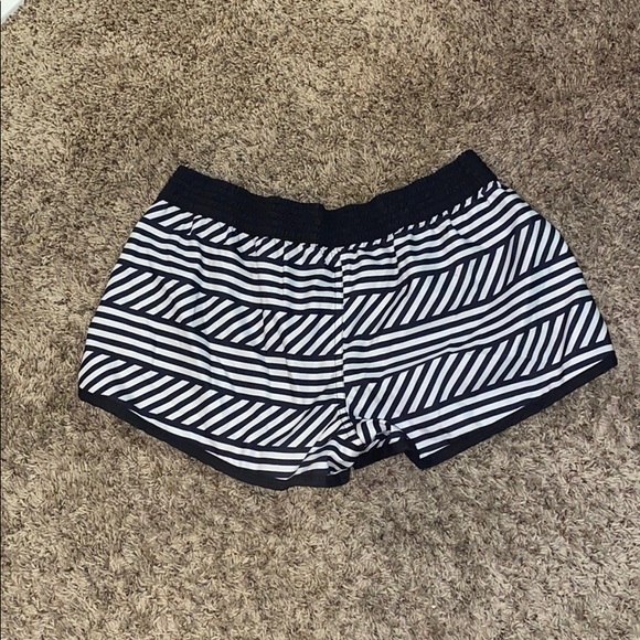 Nike Shorts - Picture 2 of 2